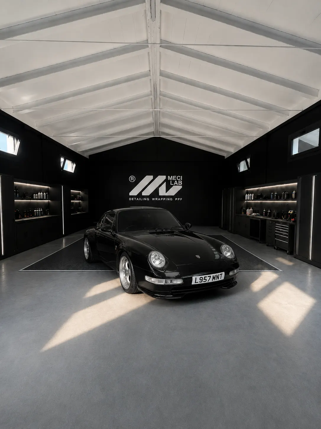Porsche 911 Carrera lavorata da MECI LAB